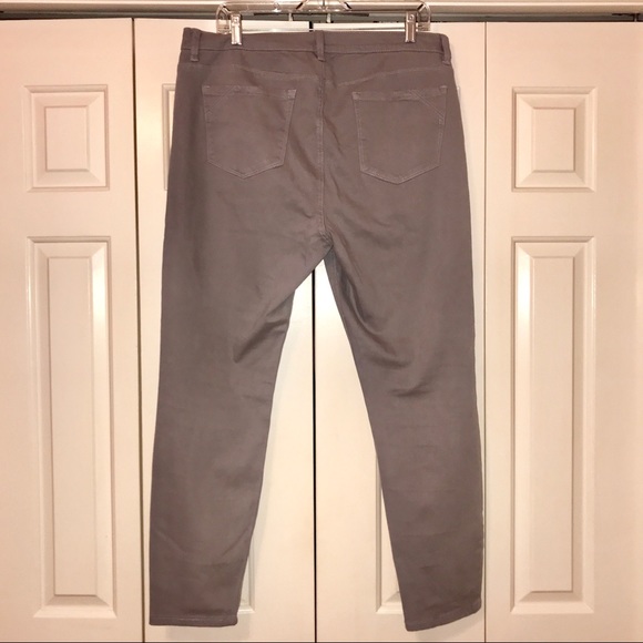 Savannah Chrisley Faith Over Fear Jeans - Picture 5 of 6